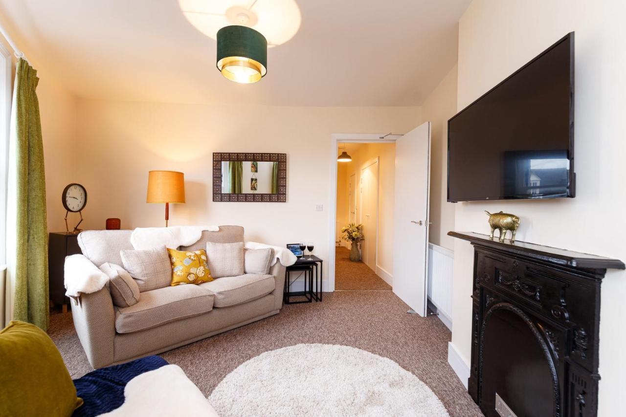 Sturminster'S Luxury Suites Sturminster Newton Esterno foto